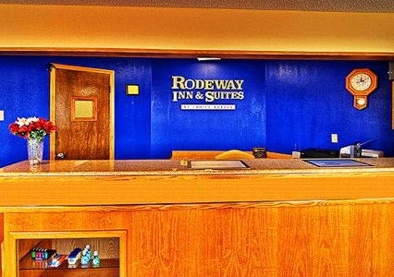 Rodeway Inn & Suites Hwy 217 & 26 W Портланд Интериор снимка